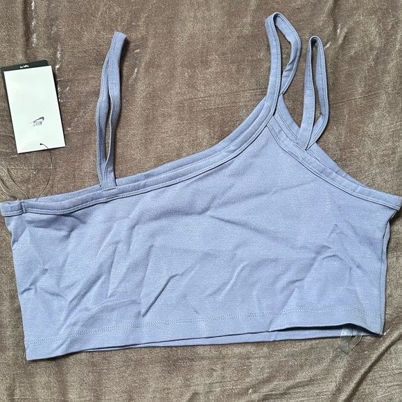 Nike sports Bra - Picture 2 of 6